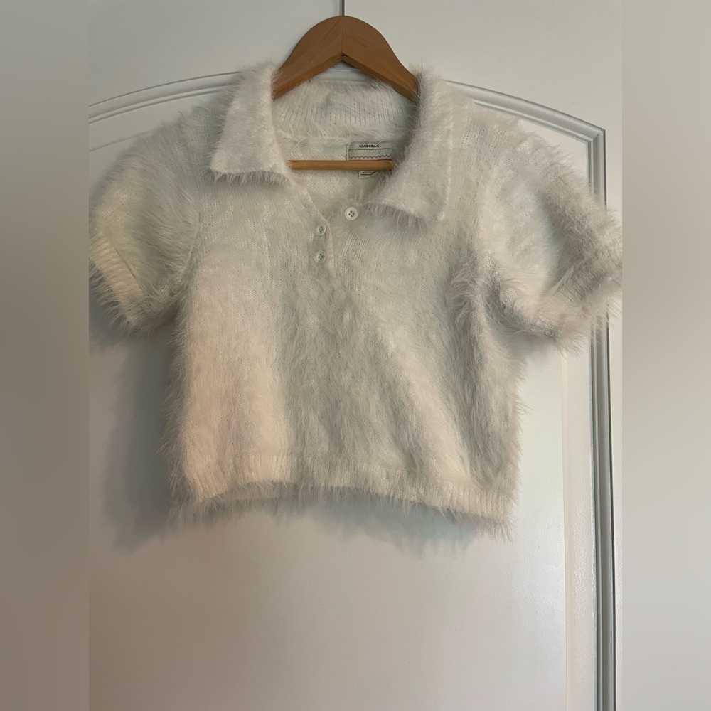 Kimchi Blue Fuzzy White Crop Top